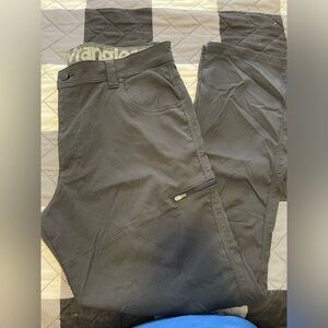 Wrangler pants size 36x30 grey color